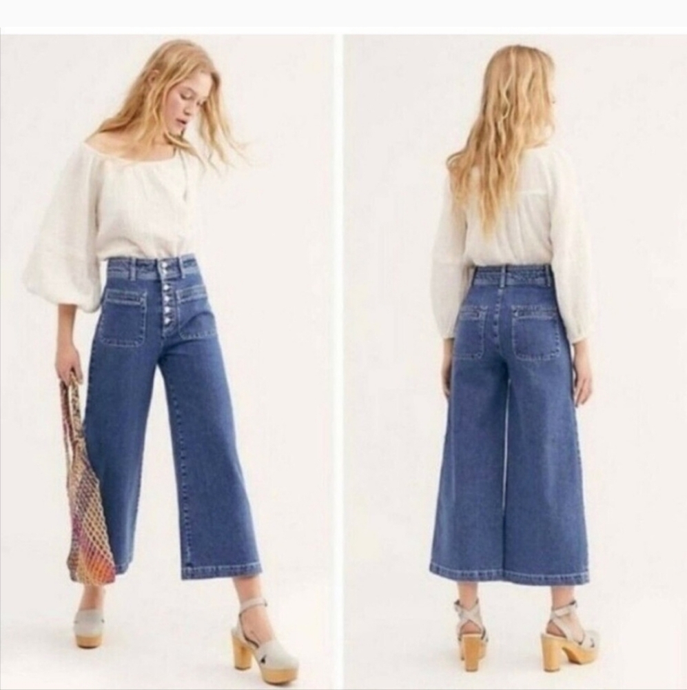 Womens We the Free Colette button down wide flare, high waist jean 31